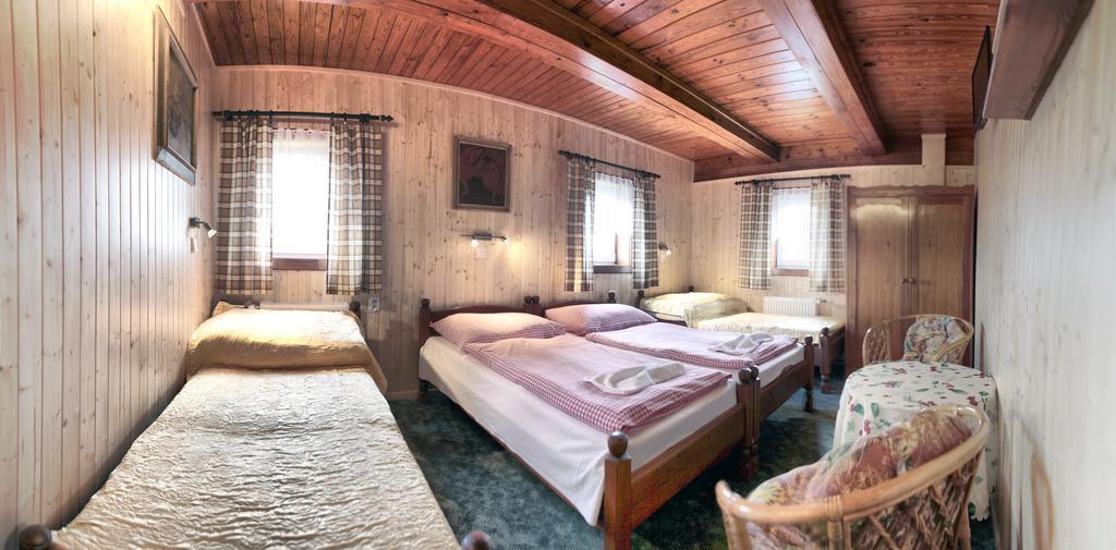 Pension U Stehliku Ruzova Kamer foto